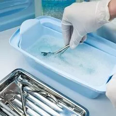 Дезінфекція та стерилізація інструментів