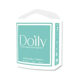 Рушники COMPACT 40*70 см зі спанлейсу 40 г/м2 (В ПАЧЦІ, ГЛАДКІ, білий колір), 50 шт Doily