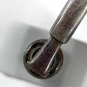 Гель-лак з ефектом котячого ока хамелеон, 9 мл №08CC Cat Chameleon Gel Polish SAGA Professional 