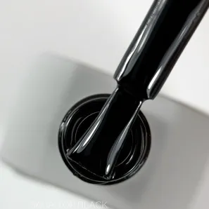 Топ камуфлюючий, 9 мл Чорний Black Top SAGA Professional