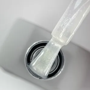 Топ з дрібними блискітками, 10 мл №05 Cruch Top SAGA Professional