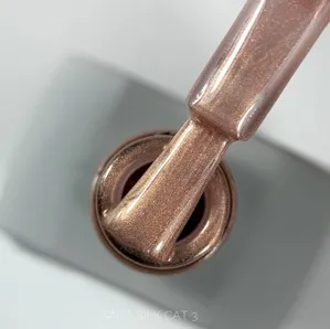 Гель-лак кошаче око з перлинним ефектом, 10 мл №03 Silk Cat Gel Polish SAGA Professional 