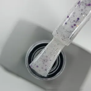 База камуфлююча з шимером та світловідбиваючим ефектом, 10 мл №01 Sugar Base SAGA Professional