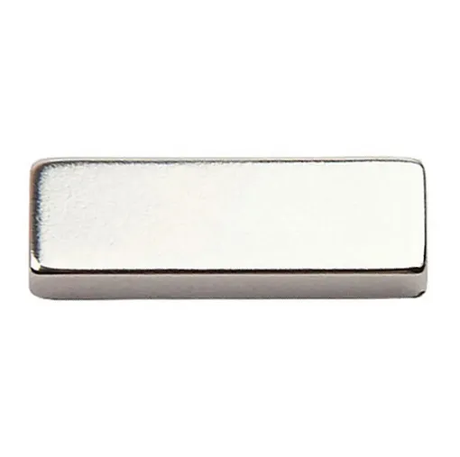 Магніт для гель-лаку, плоский Cat`s eye ADORE 