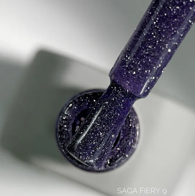 Гель-лак світловідбиваючий, 9 мл №09 Fiery Gel Polish SAGA Professional