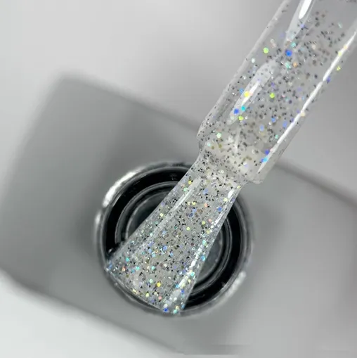 Топ з кольоровими блискітками, 9 мл №06 Cruch Top SAGA Professional