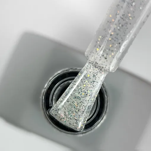 Топ світловідбиваючий з блискітками, 9 мл №09 Cruch Top SAGA Professional