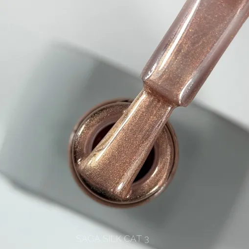 Гель-лак кошаче око з перлинним ефектом, 10 мл №03 Silk Cat Gel Polish SAGA Professional 