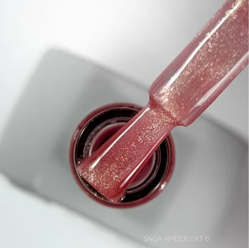 Гель-лак котяче око, 10 мл №06 Amber Cat Gel Polish SAGA Professional