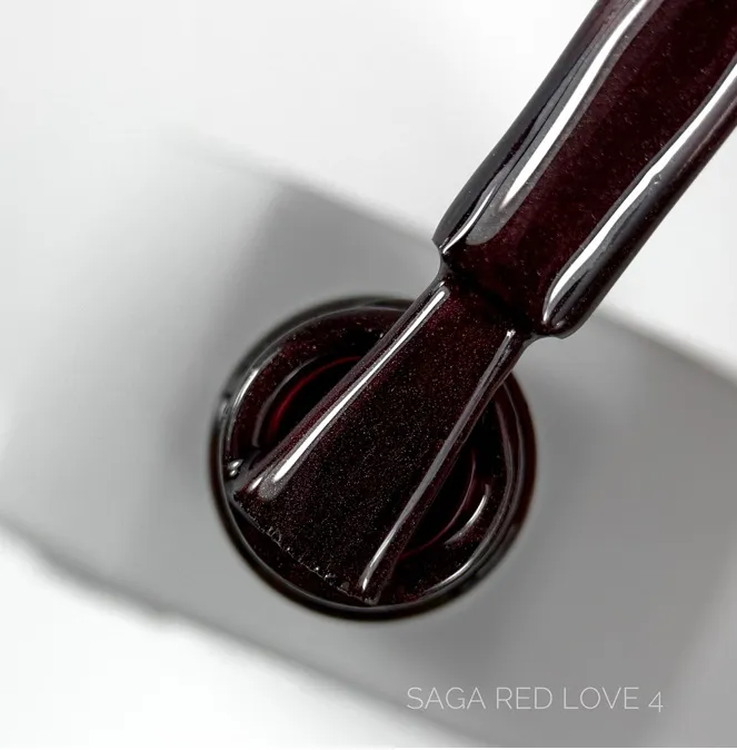 Гель-лак з шимером, 10 мл №004 Red Love Gel Polish SAGA Professional 
