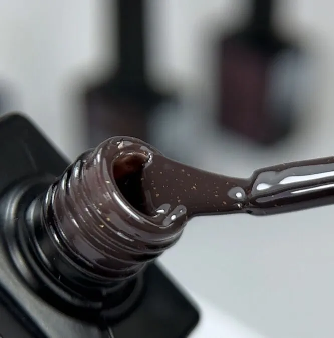 Гель-лак з поталлю, 10 мл Let`s spesial MATTERHORN /№042 Gel Polish NAILSOFTHEDAY 