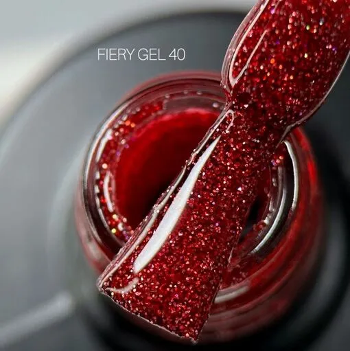 Гель-лак світловідбиваючий, 9 мл №40 Fiery Gel Polish SAGA Professional