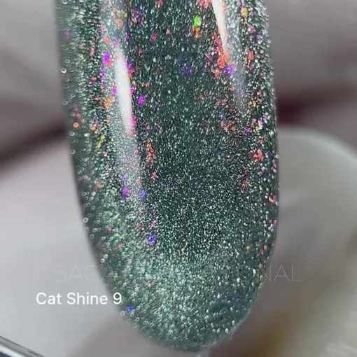Гель-лак кришталева кішка з хлоп`ями юкі, 9 мл №09 Cat Shine Gel Polish SAGA Professional