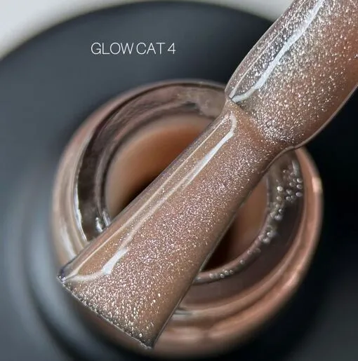 Гель-лак котяче око, 9 мл №04 Glow Cat Gel Polish SAGA Professional
