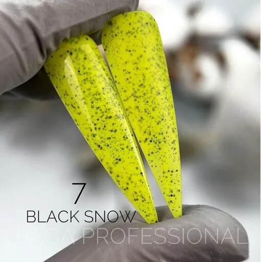 Гель-лаки з чорною крихтою, 9 мл №07 Snow Black Gel Polish SAGA Professional